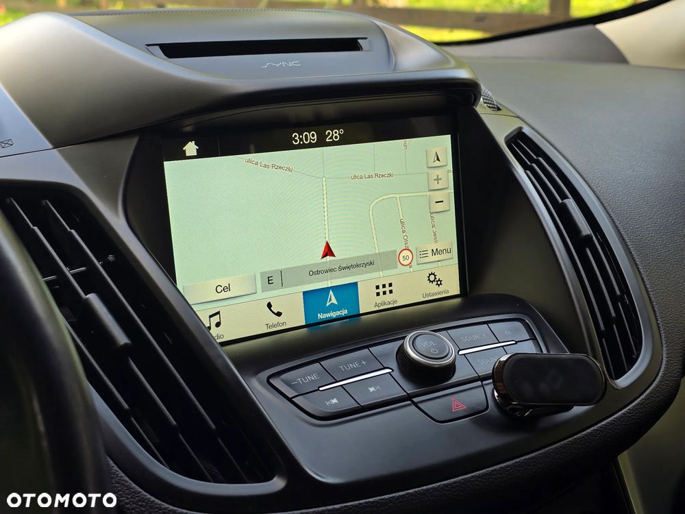 Ford Kuga 2.0 TDCi 4x4 Titanium - 8