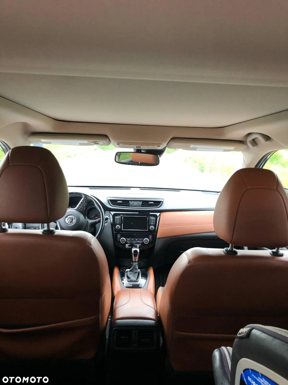 Nissan Rogue - 9