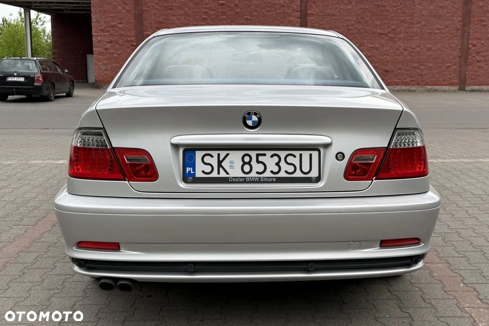 BMW Seria 3 323 CI - 5