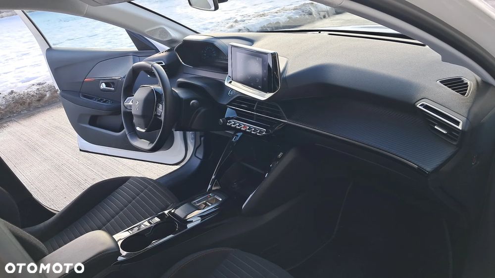 Peugeot 208 50kWh Style - 8