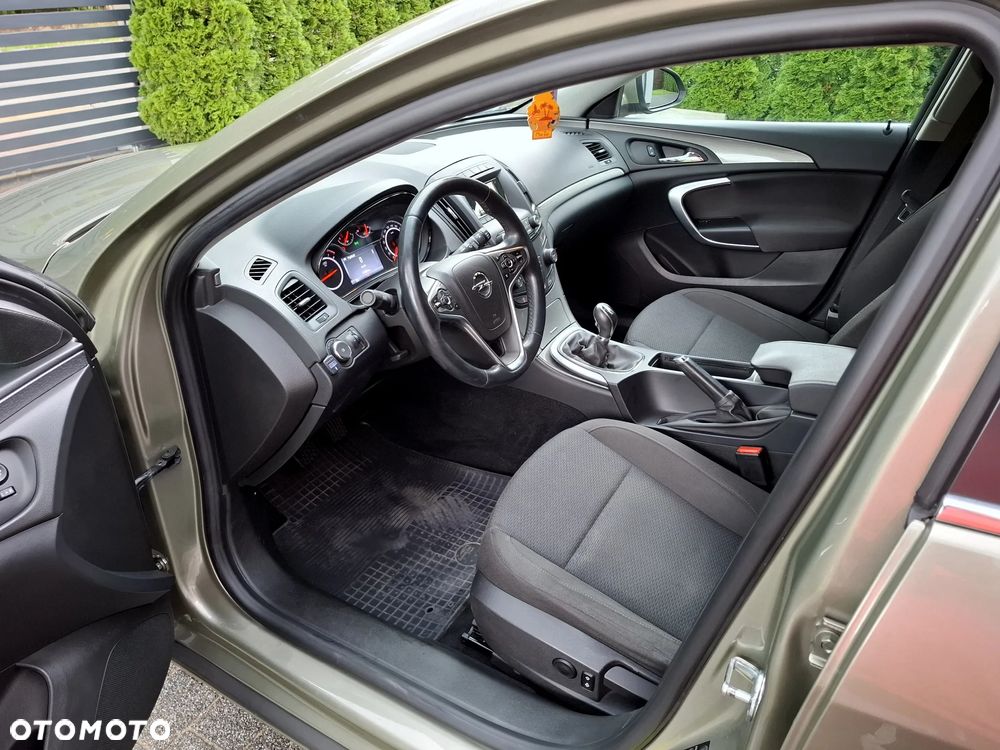 Opel Insignia 1.6 T Edition S&S EU6 - 10