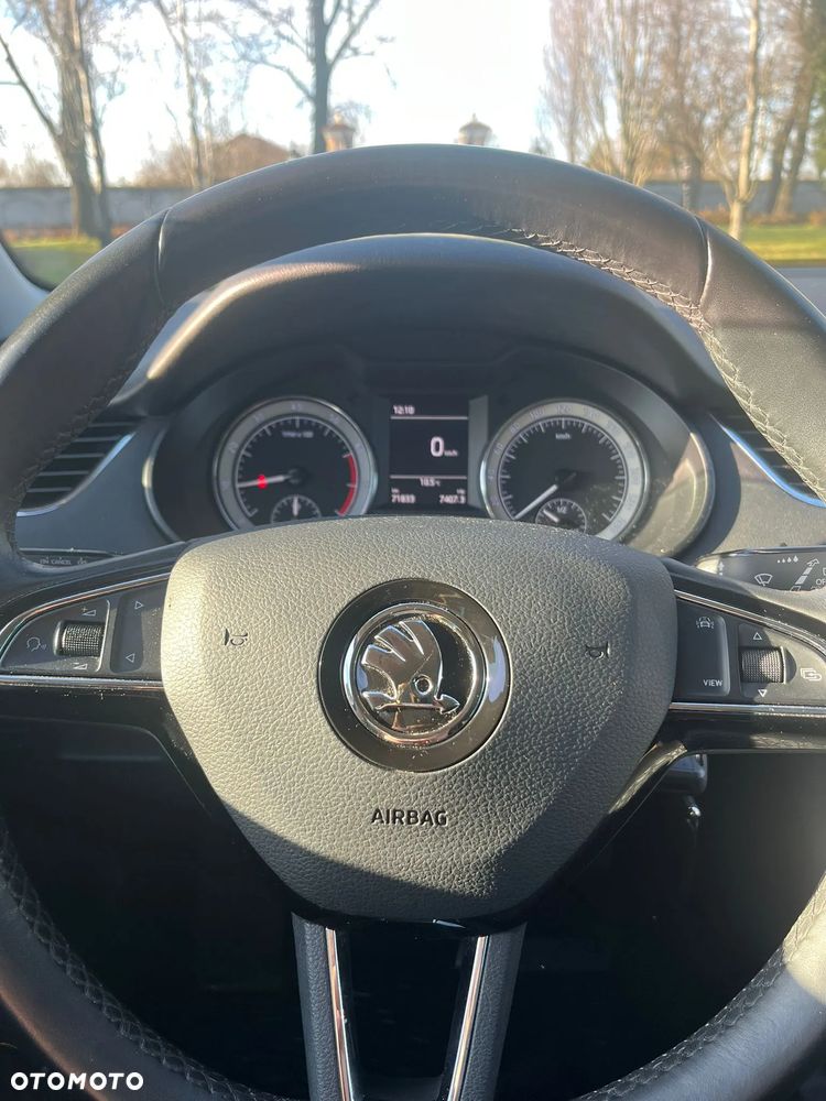 Skoda Octavia 1.5 TSI ACT Active - 8