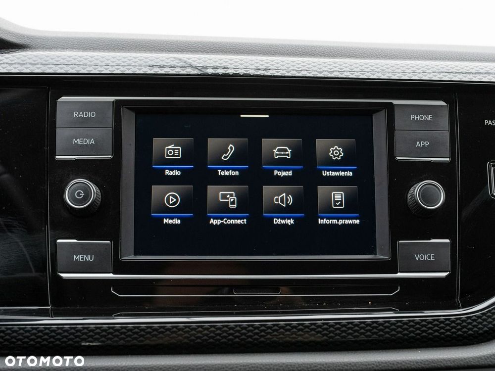 Volkswagen Polo 1.0 TSI Life DSG - 21