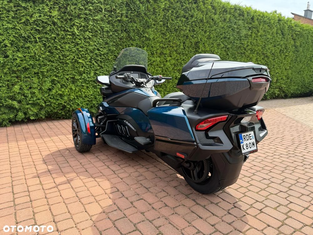 Can-Am Spyder - 5