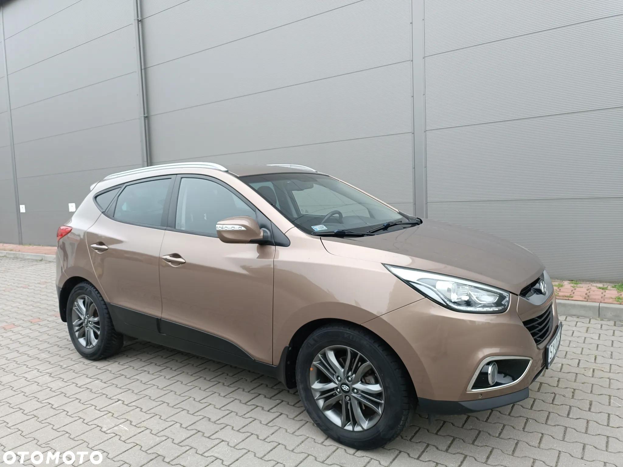 Hyundai ix35 2.0 CRDi Premium 2WD - 17