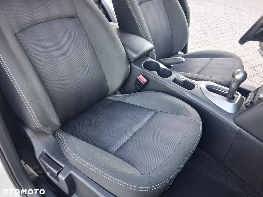 Nissan Qashqai 1.6 Tekna CVT - 28