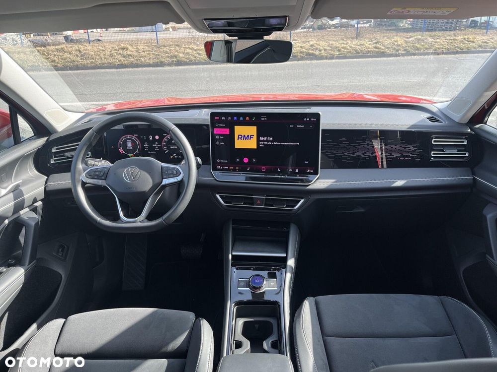 Volkswagen Tiguan 1.5 TSI EVO Elegance DSG - 23