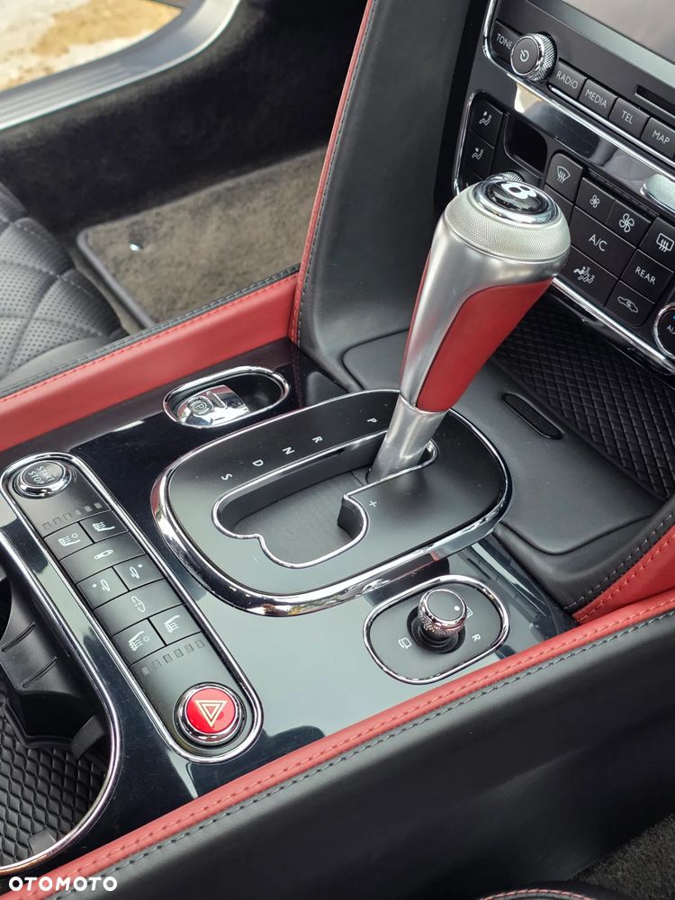 Bentley Continental GT - 36