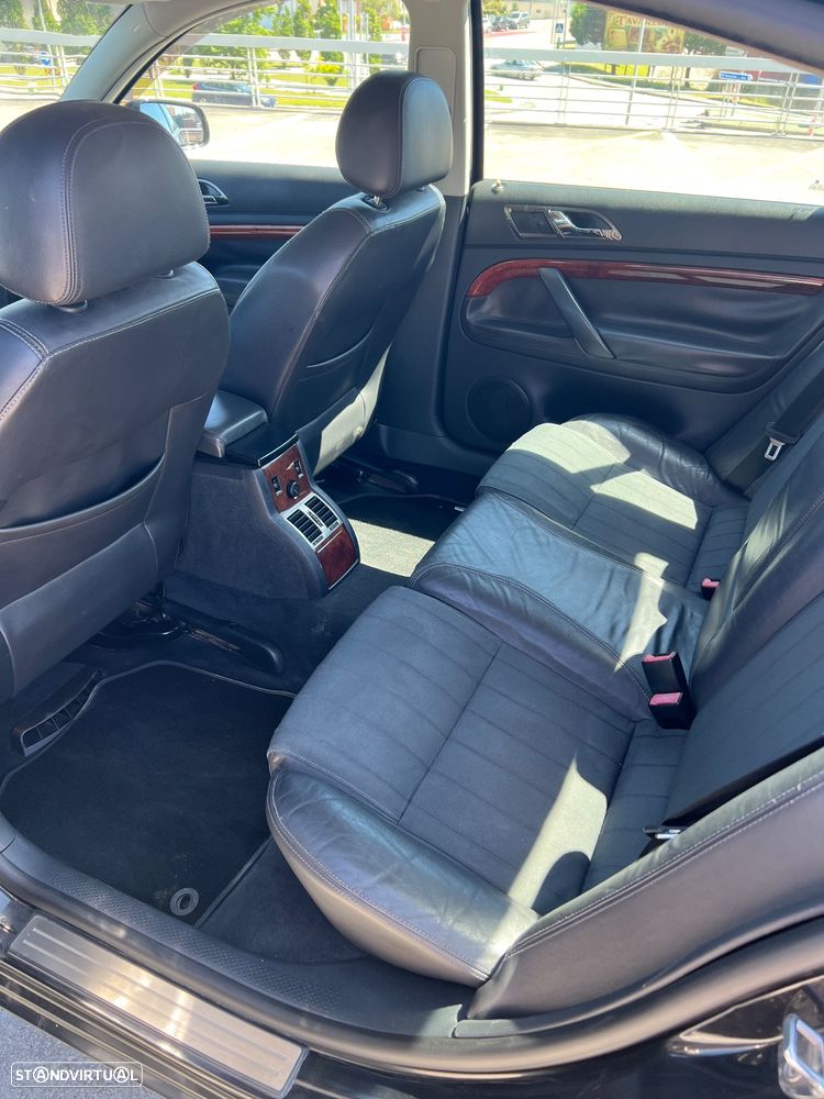 Skoda Superb 1.9 TDI Comfort ESP+APQ - 11