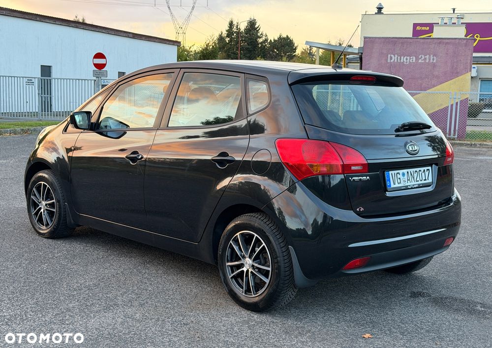 Kia Venga 1.6 XL - 6