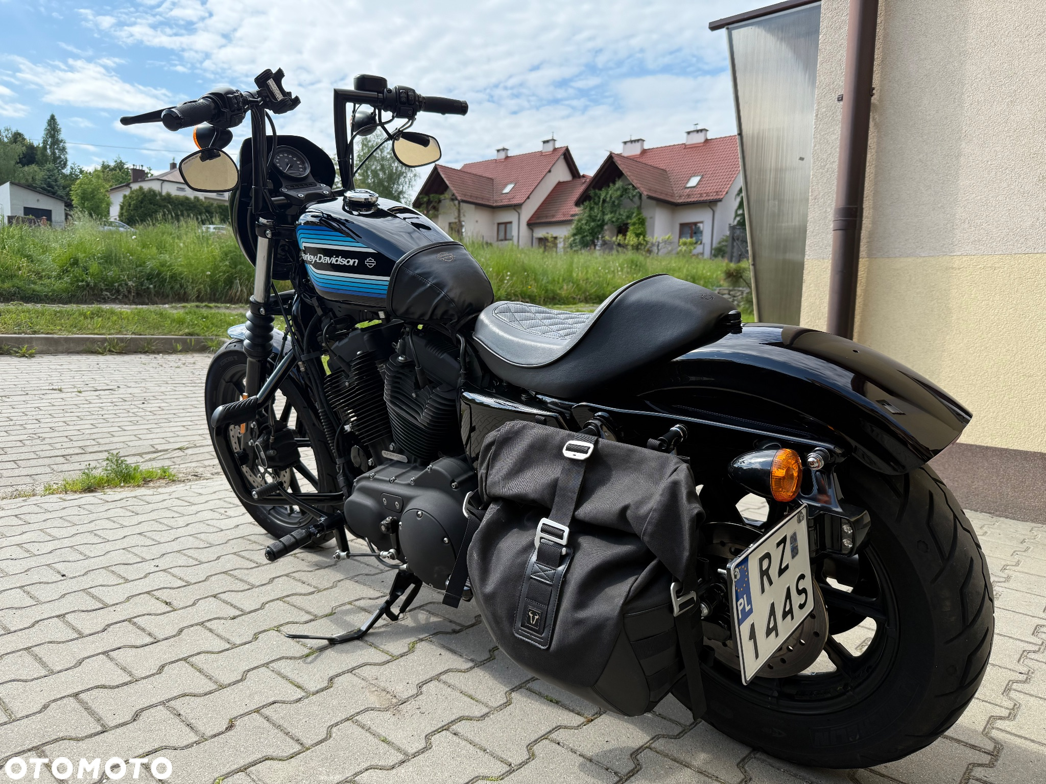 Harley-Davidson Sportster Iron 1200 - 6