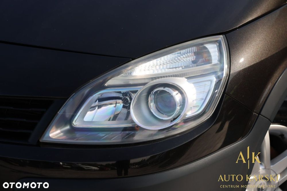 Renault Scenic - 12