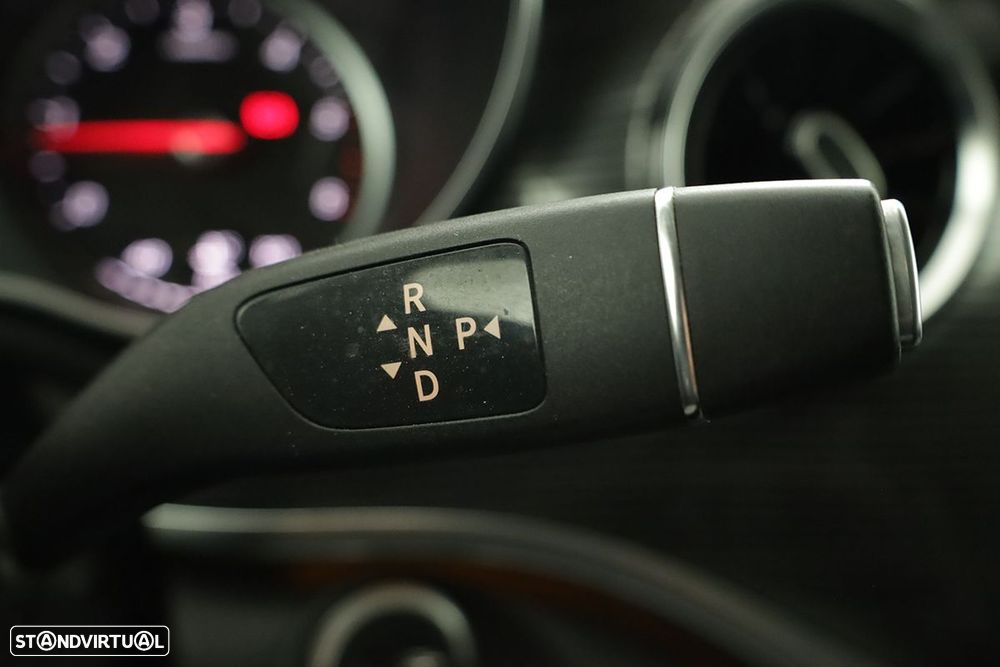 Mercedes-Benz V 250 d Longo Avantgarde - 14