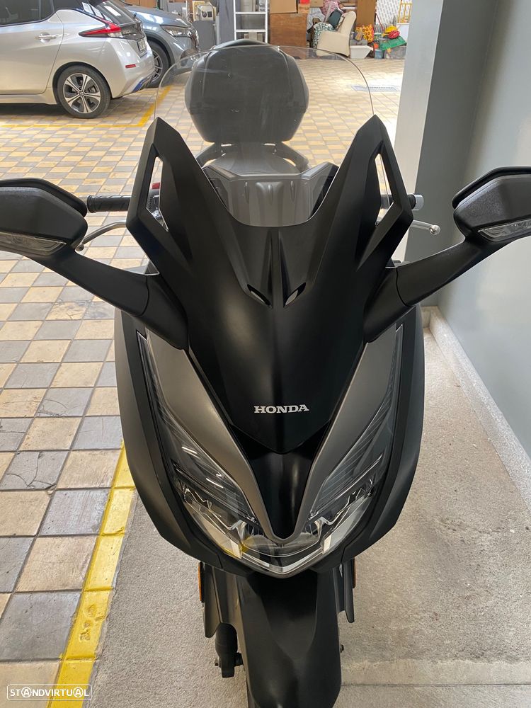 Honda Forza - 5