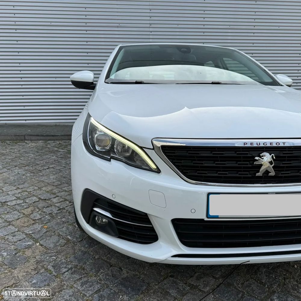 Peugeot 308 SW BlueHDi 130 EAT6 Stop & Start Active Business-Pack - 4