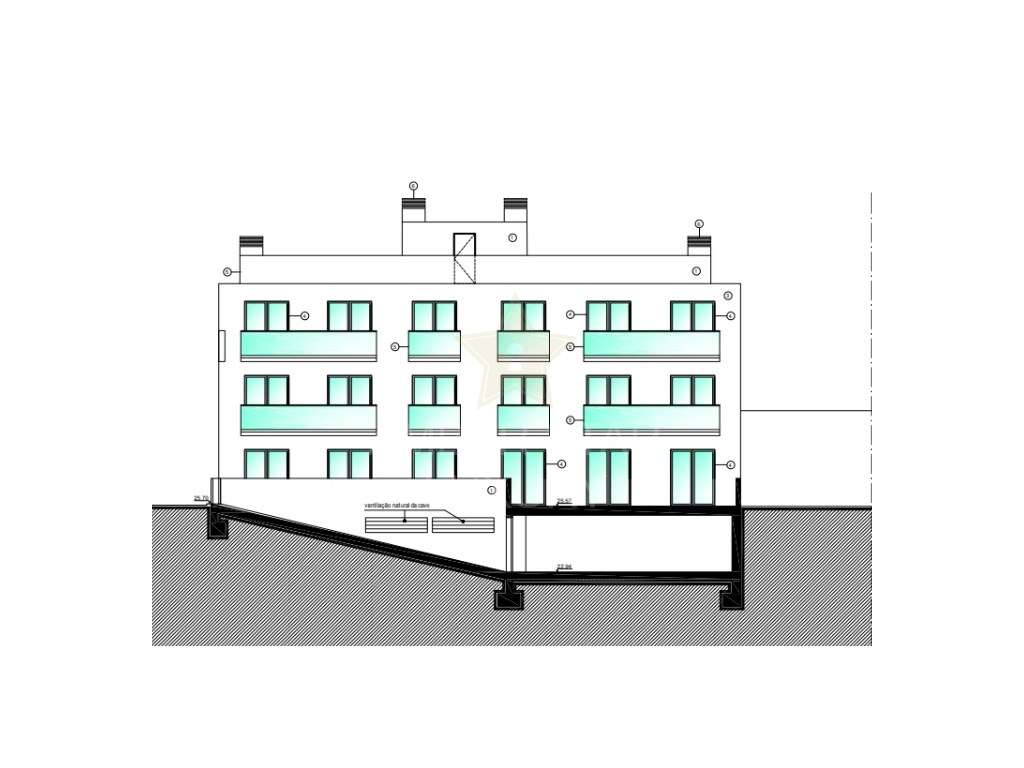 Terreno Urbano com Projeto Aprovado em Quarteira - Invista Hoje - Grande imagem: 3/3