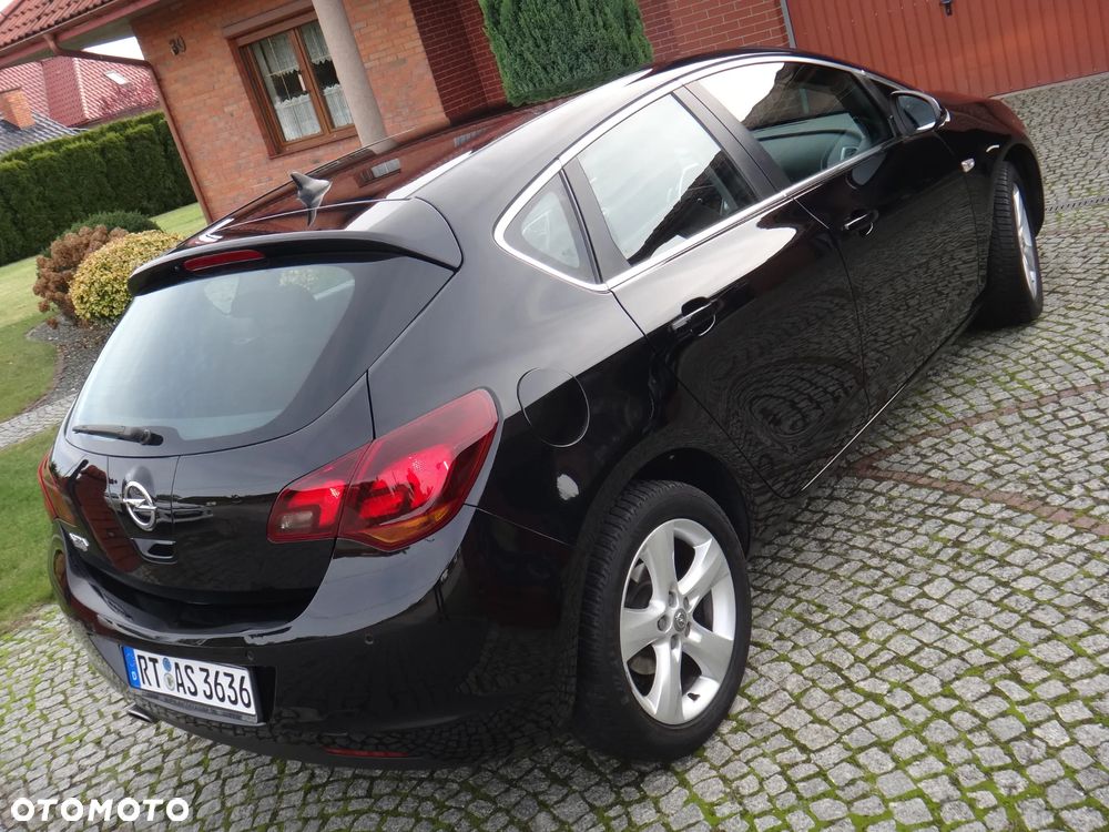 Opel Astra IV 1.4 T Sport - 19