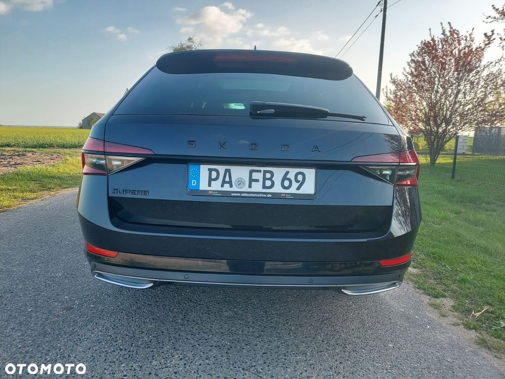 Skoda Superb 2.0 TDI DSG Sportline - 6
