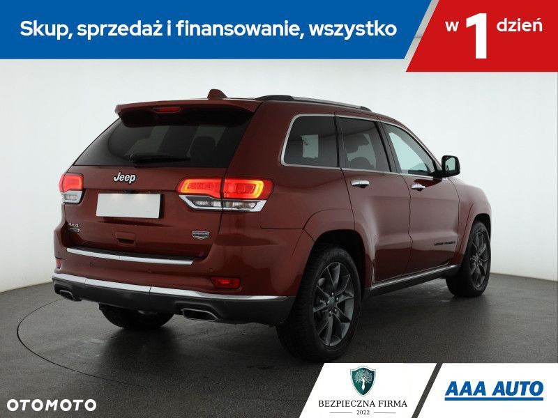 Jeep Grand Cherokee - 6