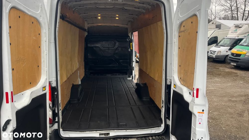 Ford TRANSIT MAX - 17