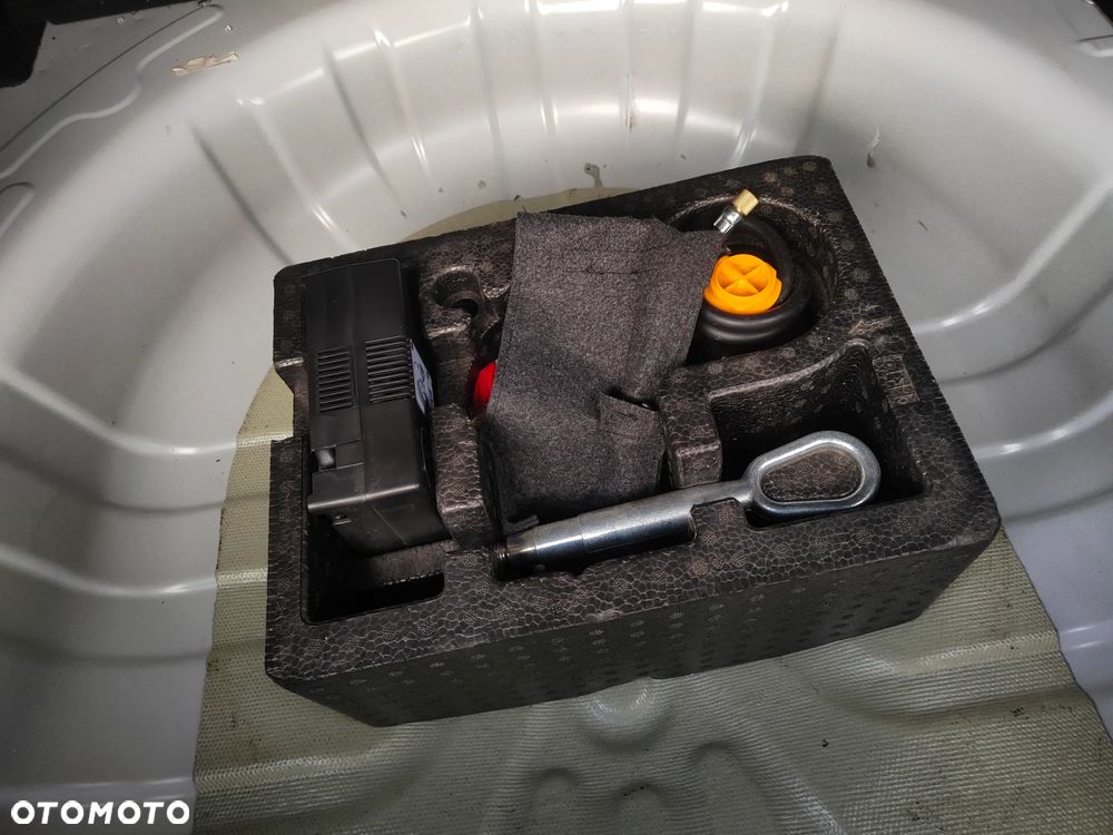 MG ZS ICE 1.0T-GDI Luxury - 16