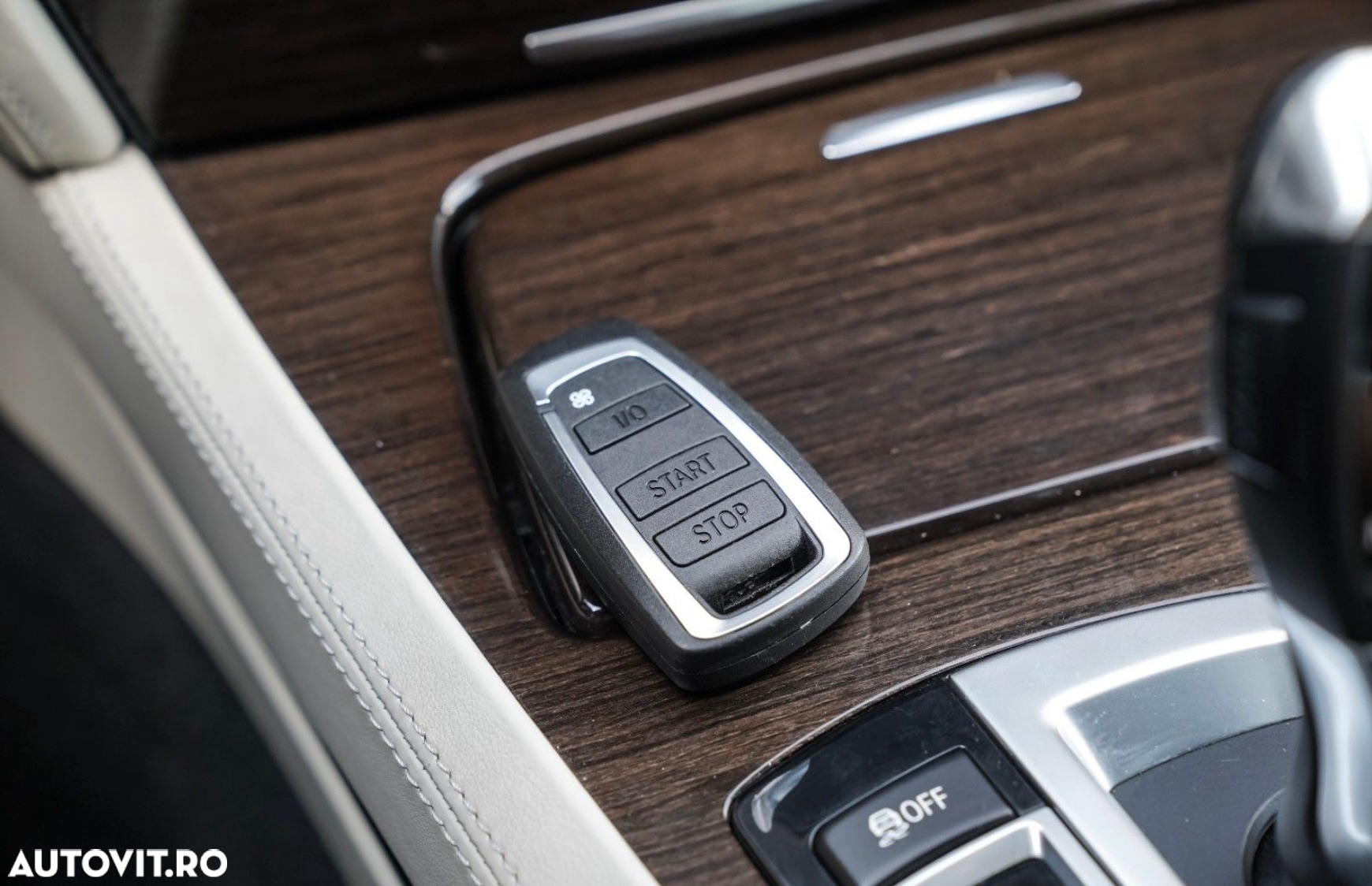 BMW Seria 7 750i xDrive Aut. - 20