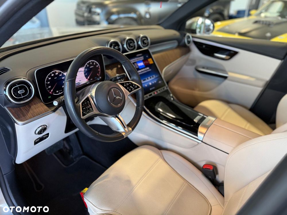 Mercedes-Benz GLC 200 mHEV 4-Matic Avantgarde - 6