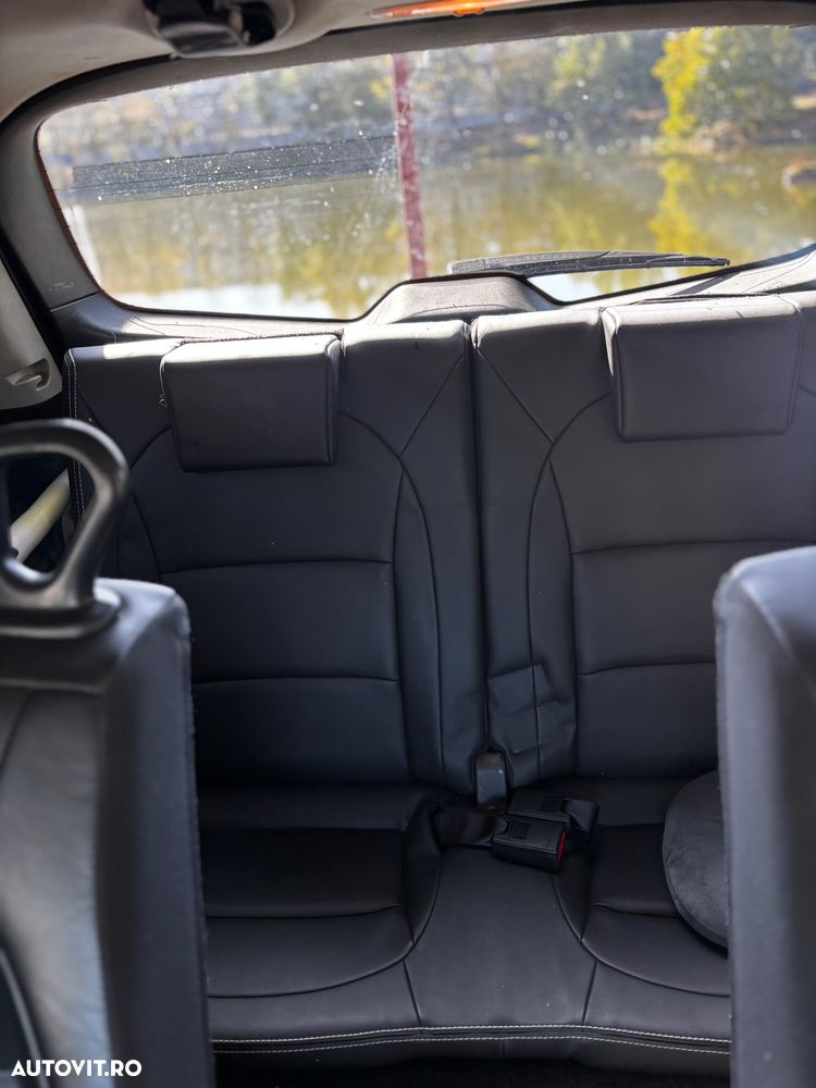 Nissan Qashqai+2 - 15