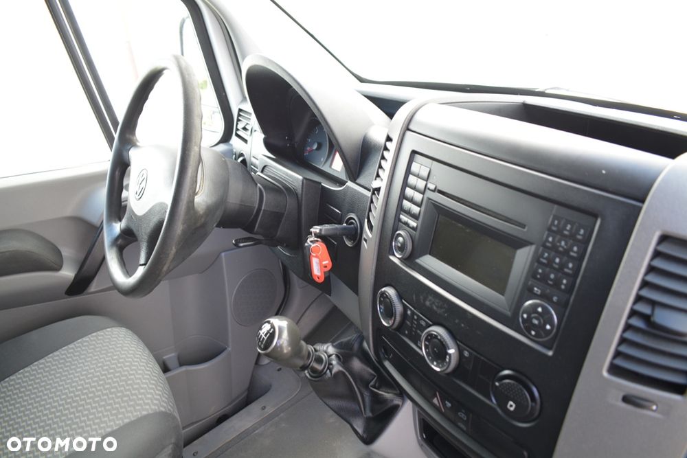 Volkswagen CRAFTER 35 2.0 TDI 109KM MAXI - 23