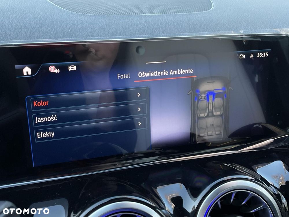 Mercedes-Benz EQA - 23