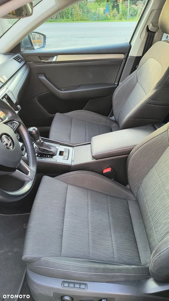 Skoda Superb 2.0 TSI Ambition DSG - 20