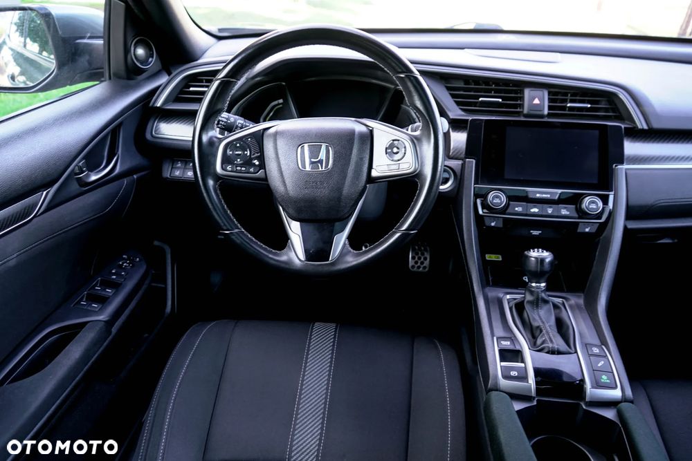 Honda Civic 1.5 i-VTEC Turbo Sport Plus - 24