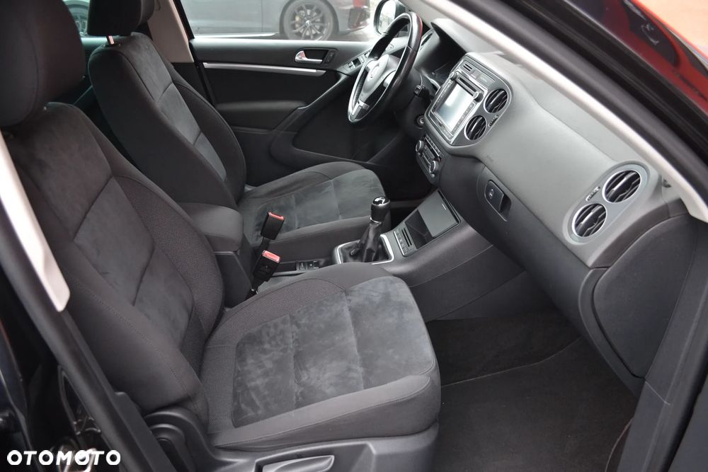 Volkswagen Tiguan 2.0 TDI DPF 4Motion Sport & Style - 10