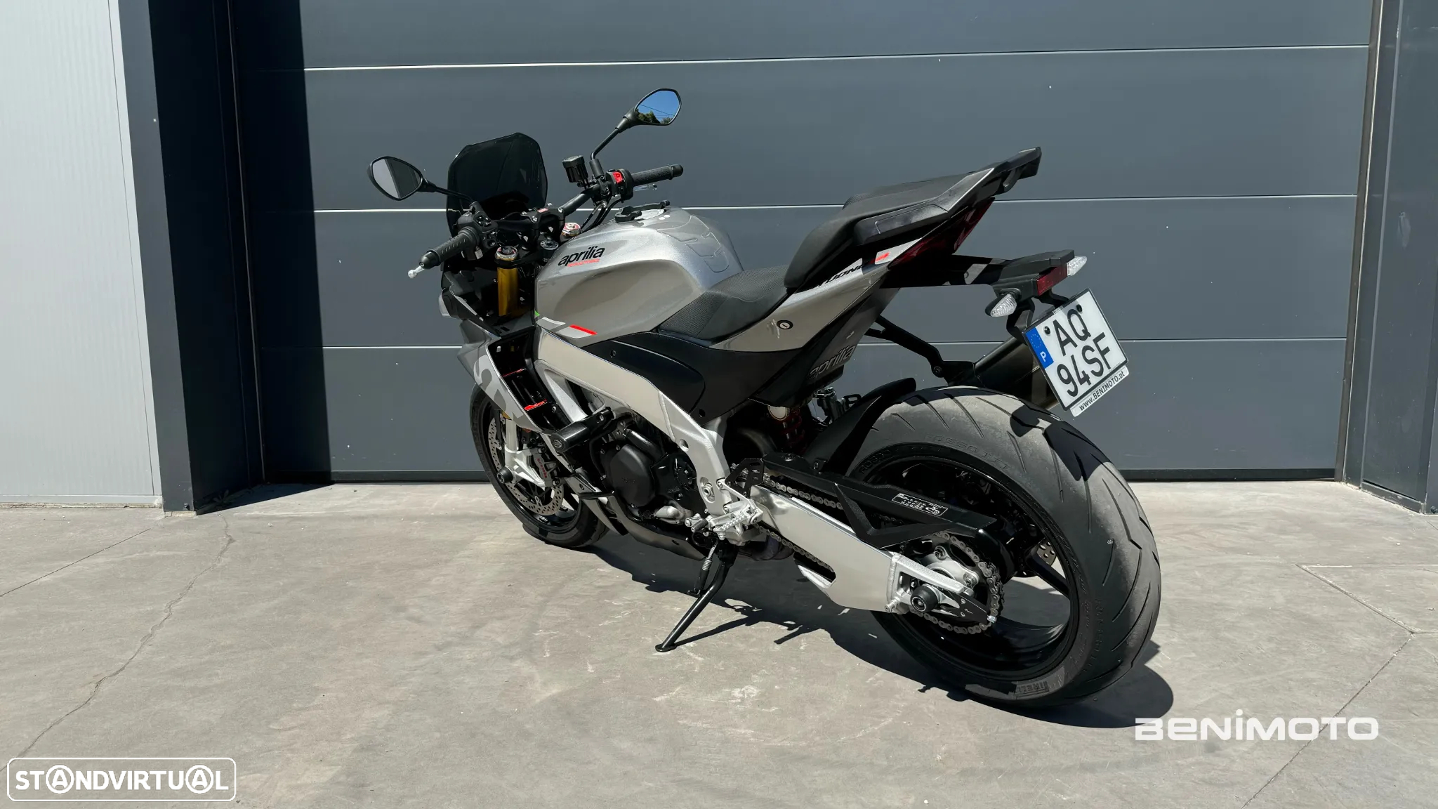 Aprilia Tuono V4 - 6
