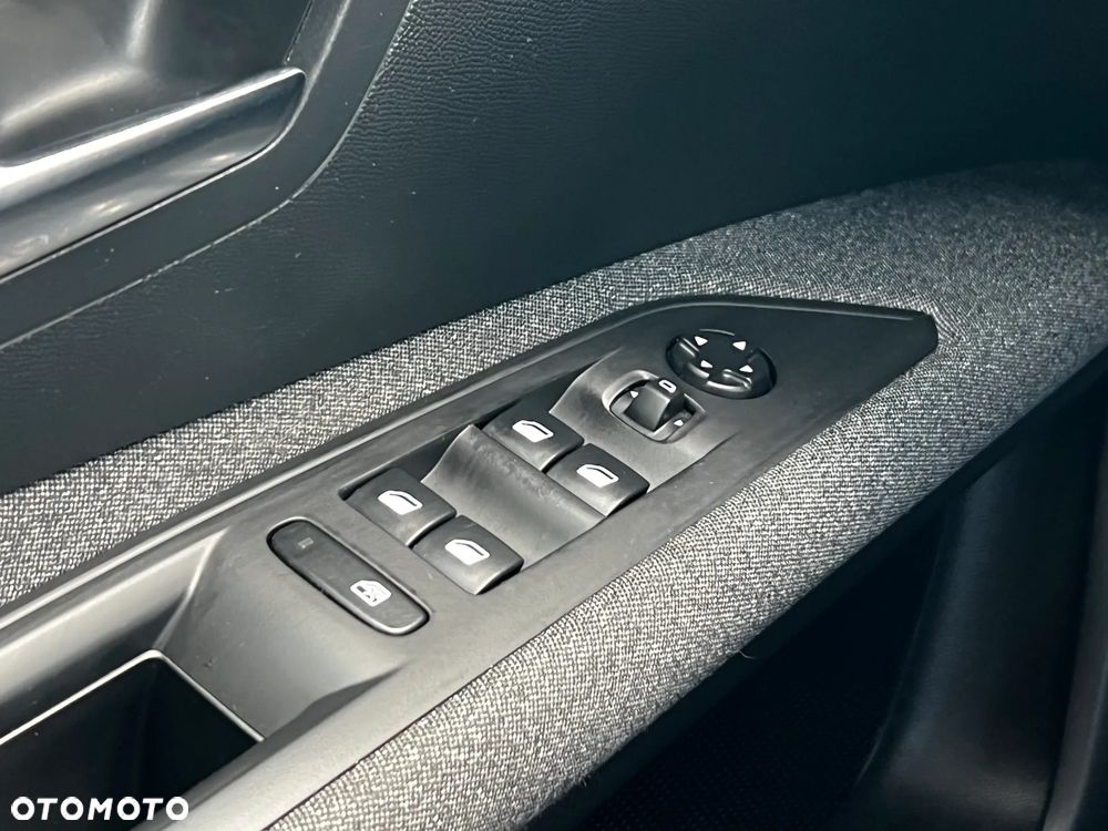 Peugeot 3008 BlueHDi 130 Stop & Start Allure - 29
