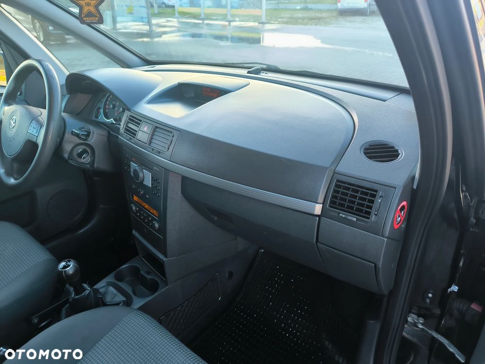 Opel Meriva - 23