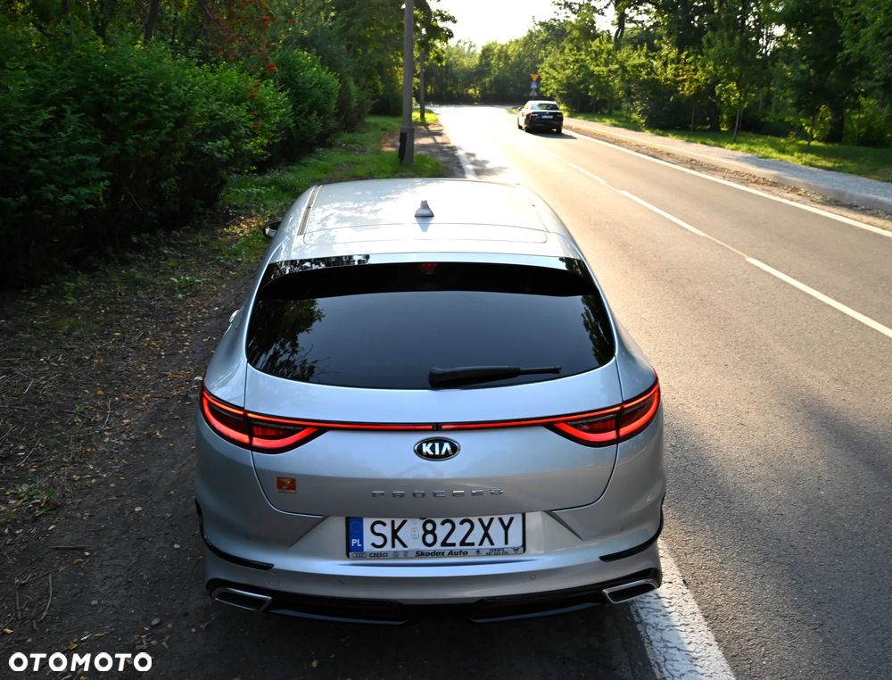 Kia ProCeed 1.4 T-GDI GT Line DCT - 17