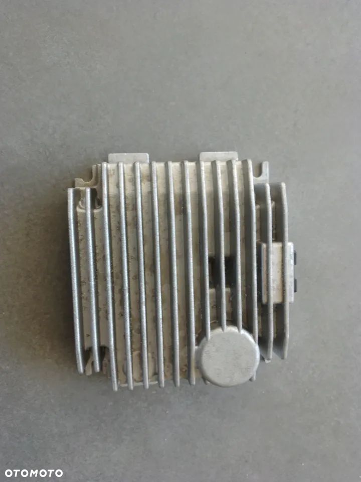 VW AUDI 5QE035335P WZMACNIACZ HARMAN - 1