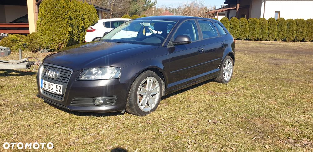 Audi A3 Sportback 1.6 TDI DPF Attraction - 1