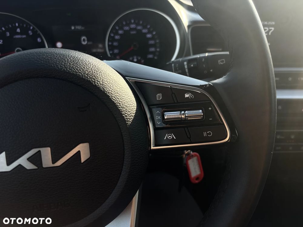 Kia XCeed 1.5 T-GDI M - 11