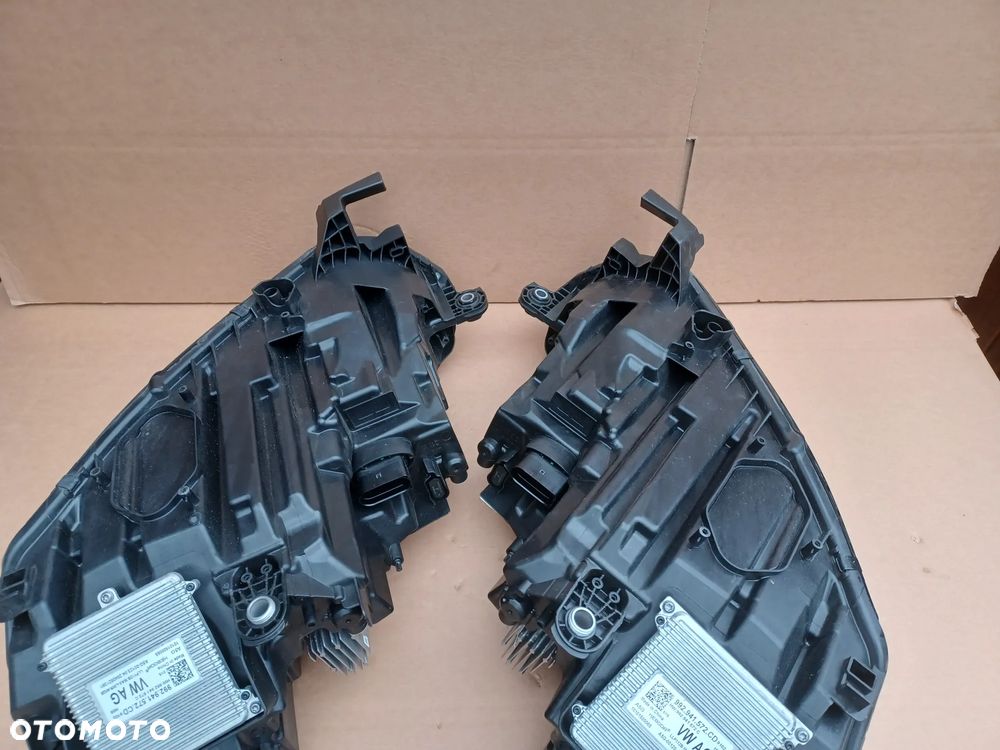 Full led przedni prawy lewy Skoda Octavia IV 4 lampa oryg 5E4 - 8
