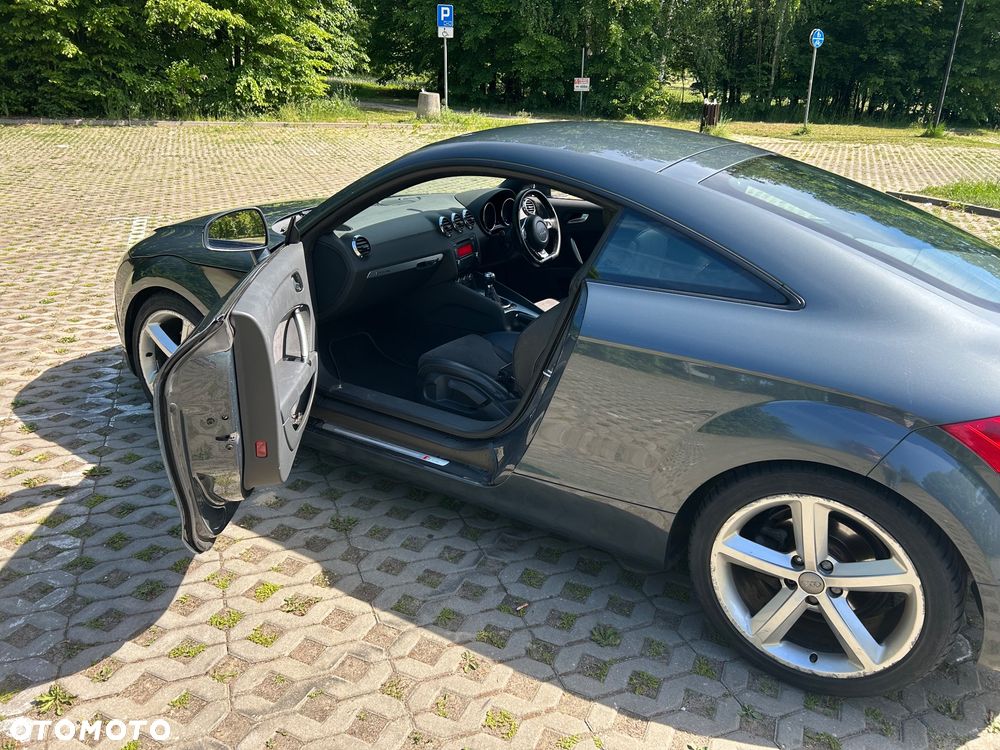 Audi TT Coupé 2.0 TDI Quattro - 8
