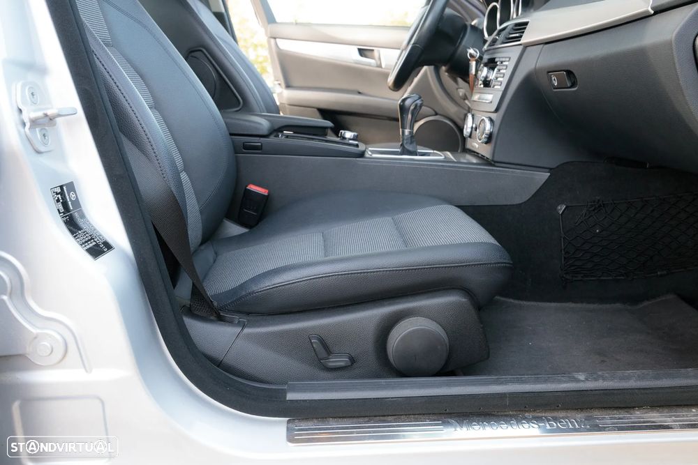 Mercedes-Benz C 220 Station CDI DPF (BlueEFFICIENCY) Avantgarde - 13