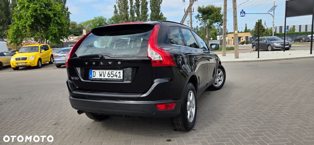 Volvo XC 60 D4 Geartronic Momentum - 13