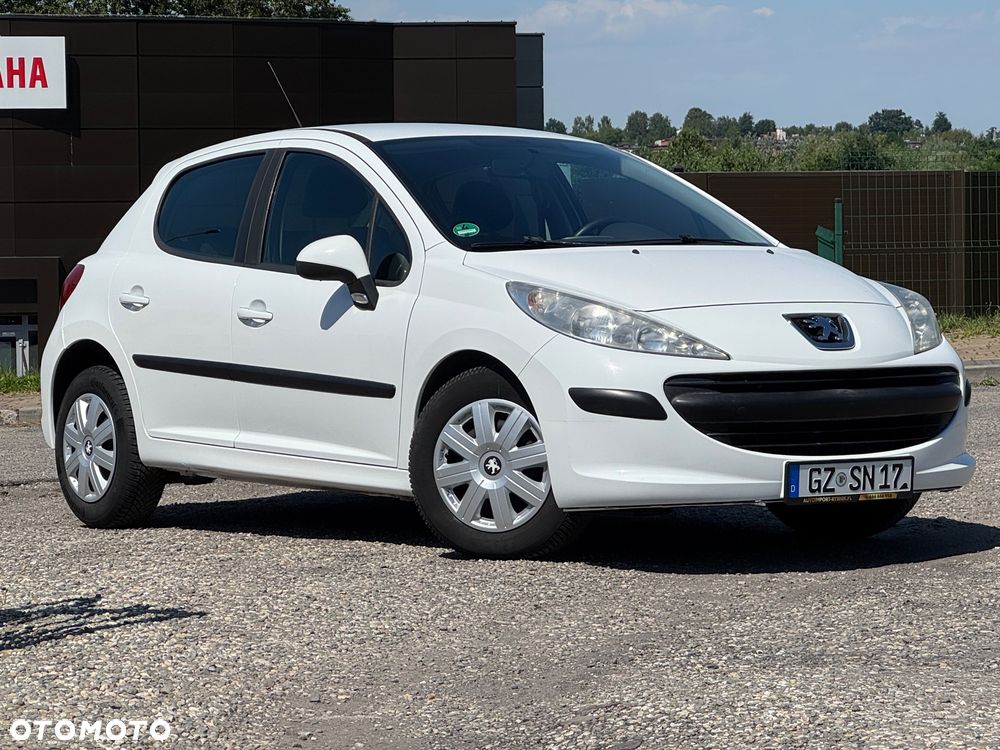Peugeot 207 1.4 16V Trendy - 3