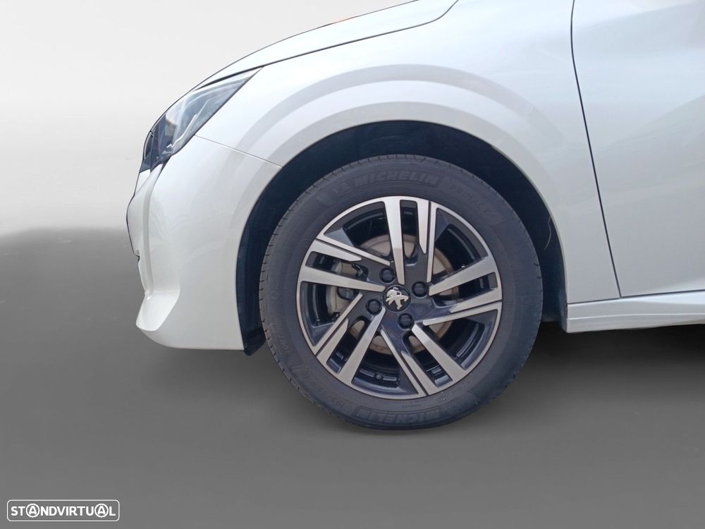 Peugeot 208 1.2 PureTech Allure EAT8 - 14