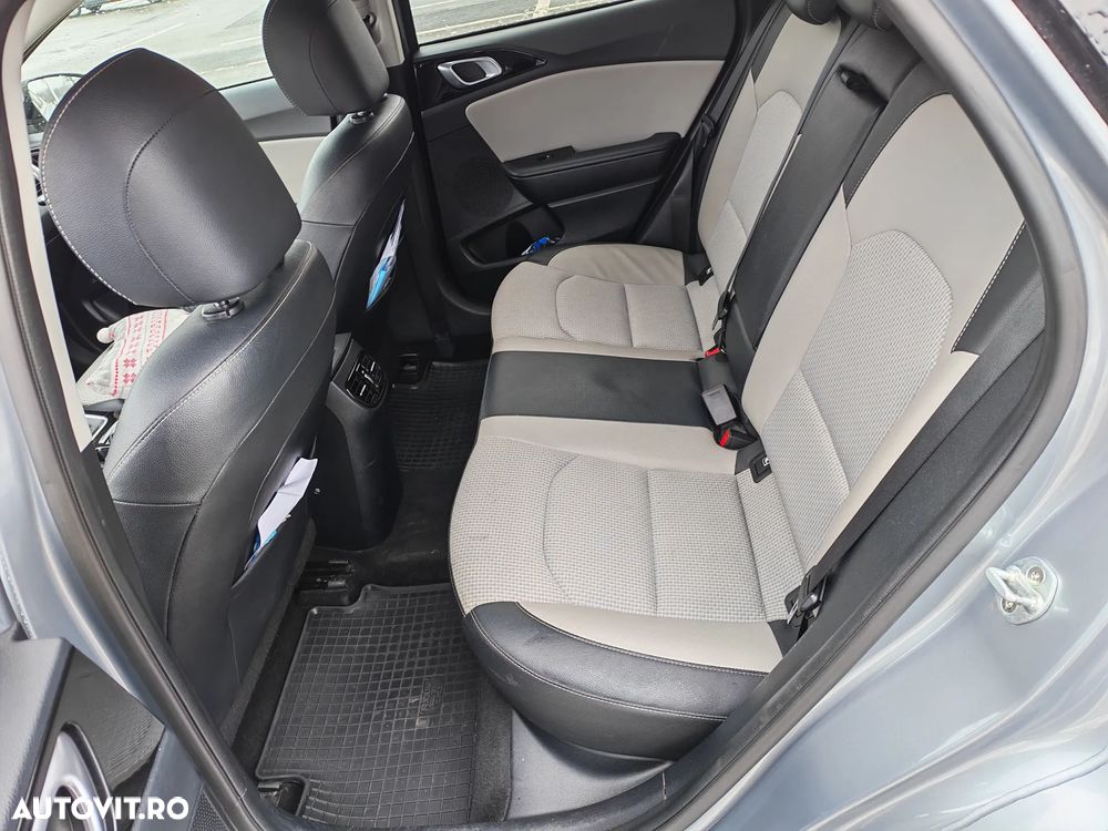 Kia XCeed 1.4 T-GDI 6MT Style - 9
