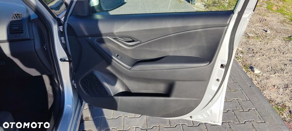 Hyundai ix20 - 20