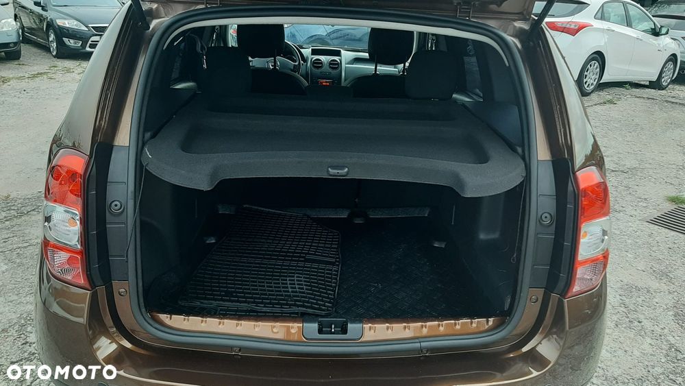 Dacia Duster 1.2 TCe Celebration - 9