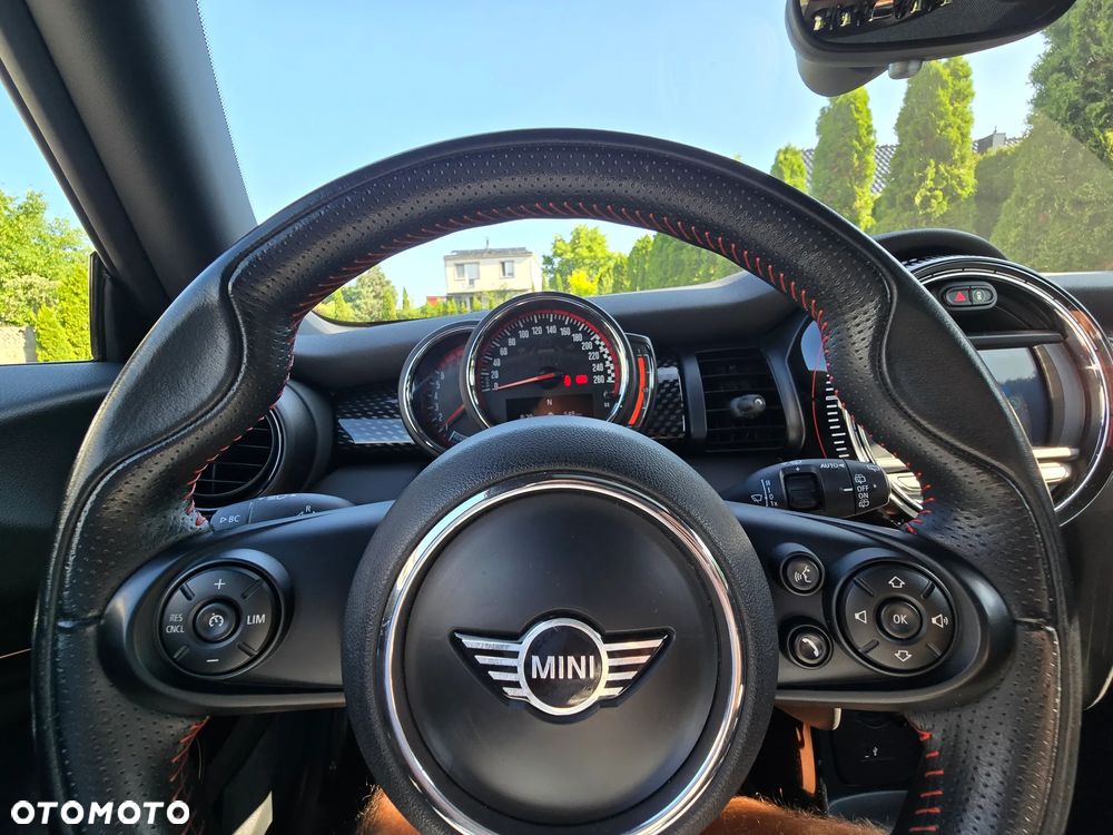 MINI John Cooper Works Essential Trim - 18